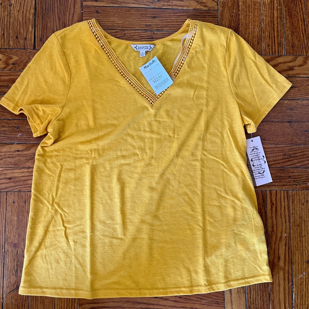Nanette Lepore Mustard Yellow Lace-Trim V-Neck T-Shirt - Size M